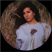 Sono laureata in materia umanistiche e da 8 anni svolgo il lavoro di docente privato di inglese, francese e spagnolo. Ho vissuto in Australia e sono quindi fluente in inglese. Lì ho anche svolto la professione di insegnante di italiano. A presto!